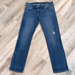 Kut from the Kloth straight leg medium darker wash distressed jeans size 8